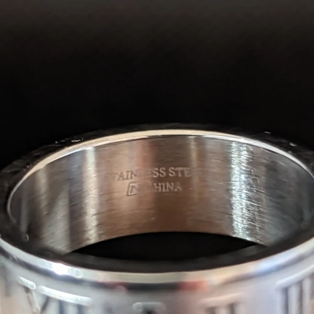 Stainless Steel‎ Roman Numeral Cigar Band Ring Size 8 - Picture 7 of 7